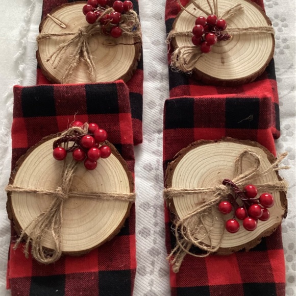 Holiday Table Napkins - Set of 4 - Buffalo Red Plaid with Coasters & Berry decor - Picture 4 of 5